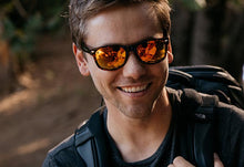 Load image into Gallery viewer, Glossy Tortoise Shell / Sunset Fort Knocks
